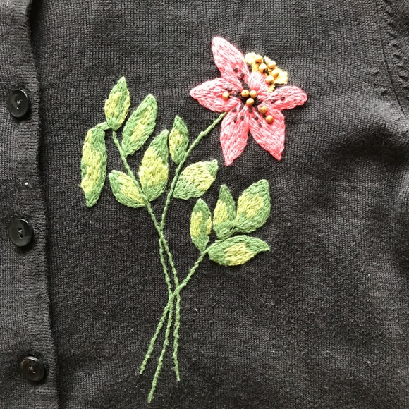 Pendleton Embroidered Floral Button Up Cardigan - Picture 2 of 3